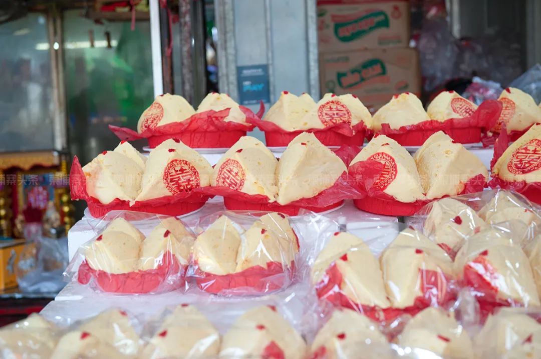 实地采访！春节临近柬埔寨商品价格上涨，烤乳猪一支独秀！