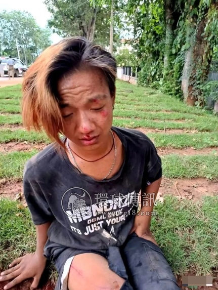 活该！缅北腊戌3名劫匪抢1名女性的手机，逃窜时发生车祸