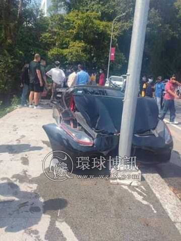 西港中国司机开法拉利出事故，致两名本地人受伤