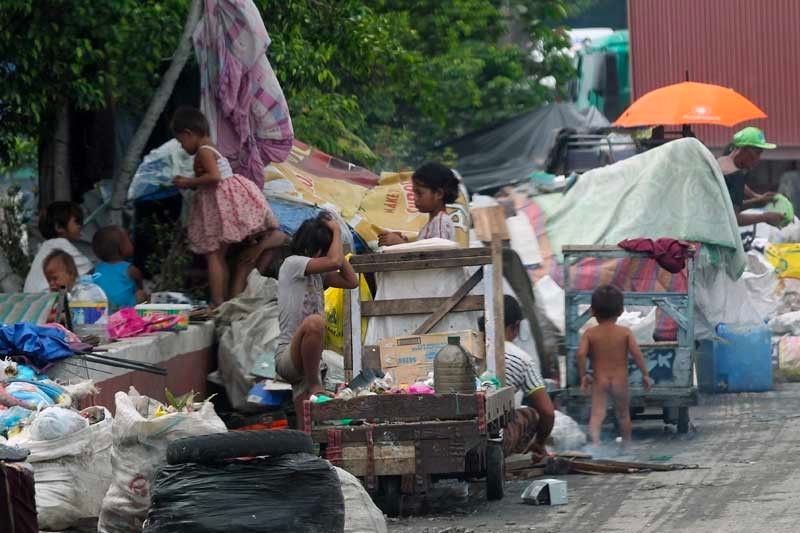 多数菲律宾人不满政府减贫和控通膨表现